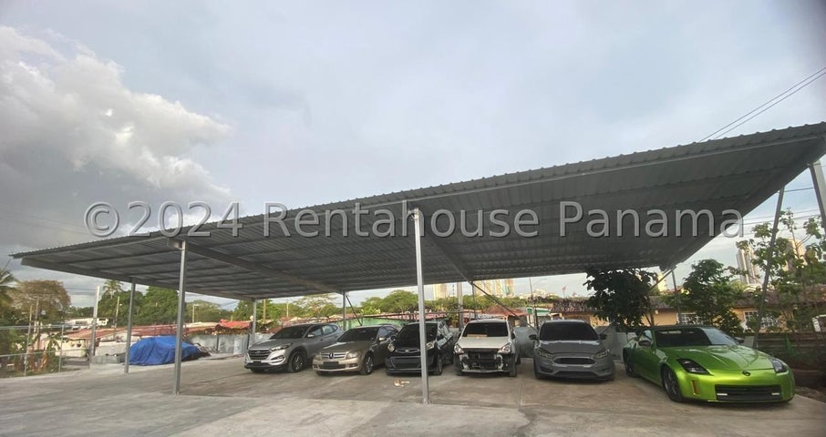 Open Warehouse - Galera Abierta en Lllano Bonito